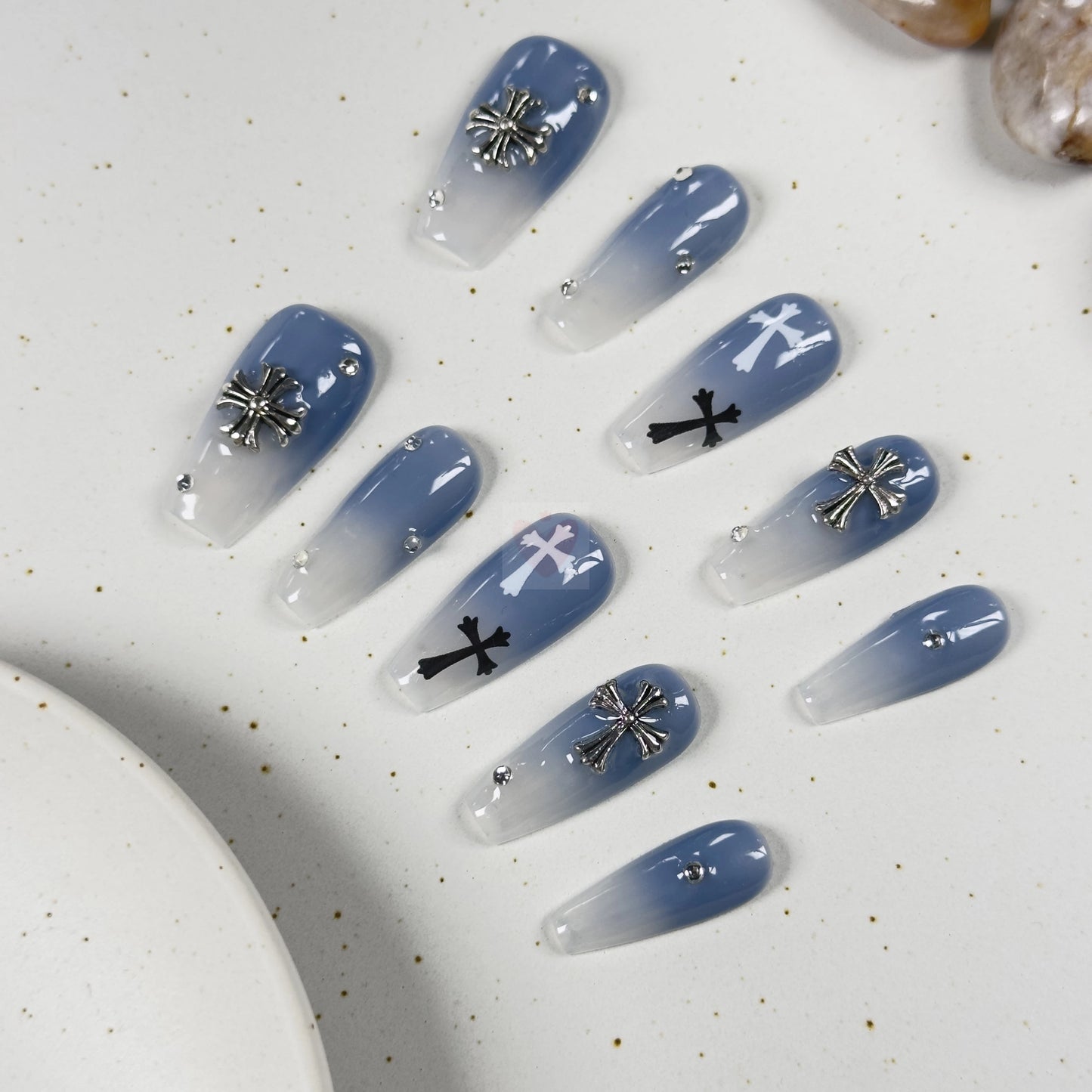 Heavenly Cross - Dress For Nails