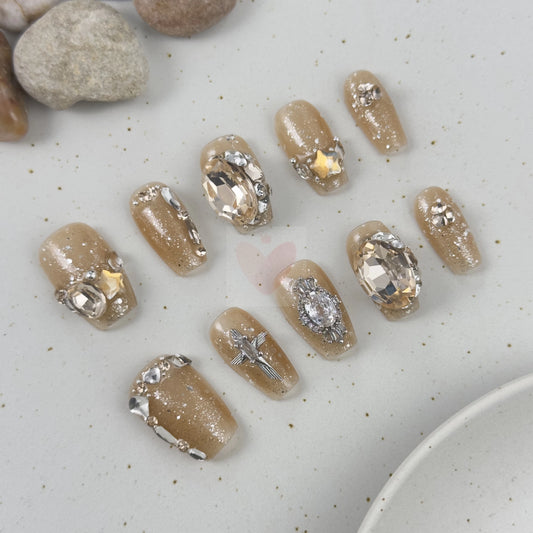 Radiant Pearl Elegance - Dress For Nails