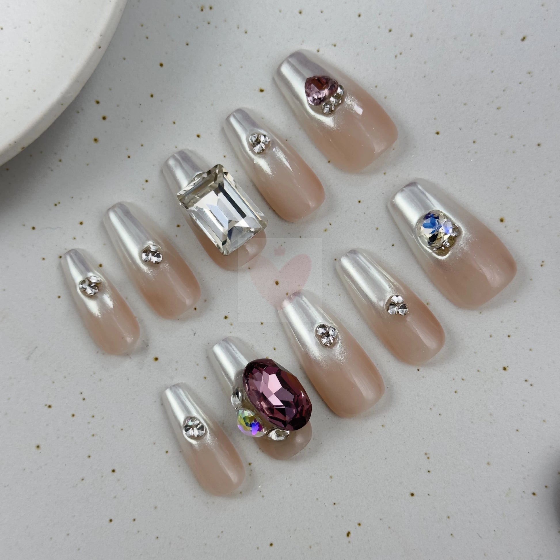 Radiant Elegance - Dress For Nails