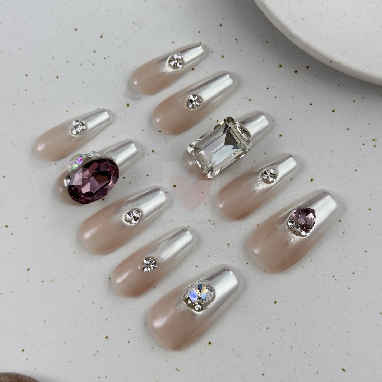 Radiant Elegance - Dress For Nails